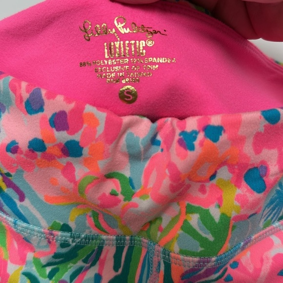 Lilly Pulitzer Luxletic Multicolored Cropped Leggings Coastal Florida Shells - Picture 4 of 7